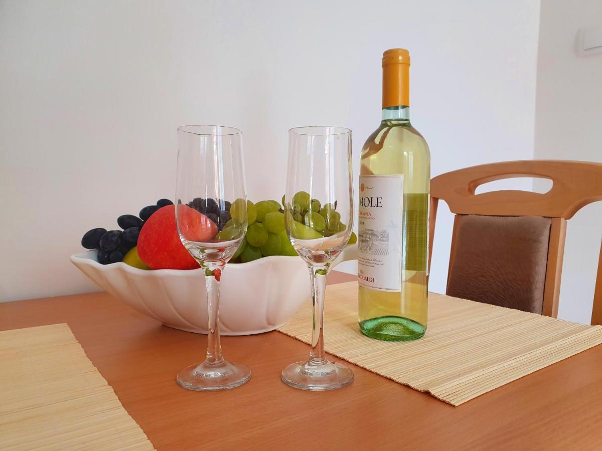 Nilena Apartmani Smederevo Ngoại thất bức ảnh